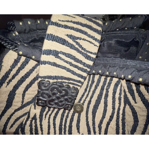 L. O'Neill Design Tapestry Carved Natural Stone Purse Handmade Limited Edition - Picture 3 of 10